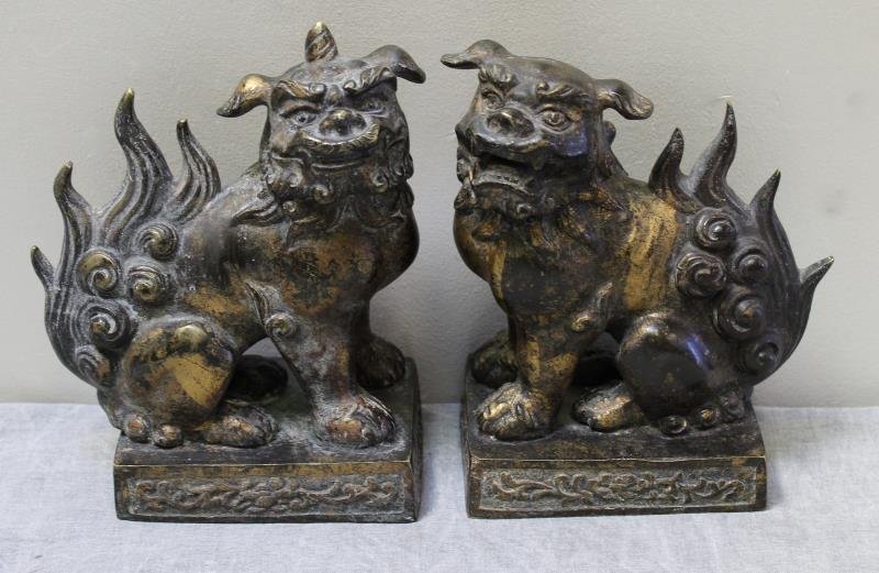 Pair Of Chinese Bronze Foo Dogs. (1 of 8)