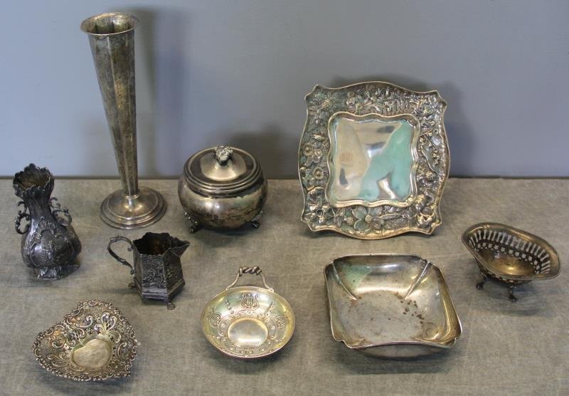 STERLING. Grouping of Miscellaneous Hollow Ware.: Includes a Camuso Peruvian footed bowl with floral finial to lid; a Gorham reticulated heart form dish; William B. Durgin footed and reticulated bowl; Randahl shaped edge bowl; Whiting Manufacturing C