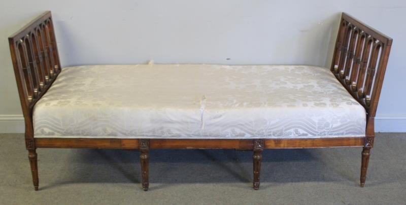 Antique French? Wood Frame Daybed. (1 of 7)