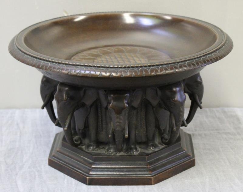 Patinated Bronze Elephant Base Center Piece. (1 of 6)