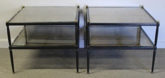 Pair of Midcentury Parzinger Style End Tables. (1 of 5)