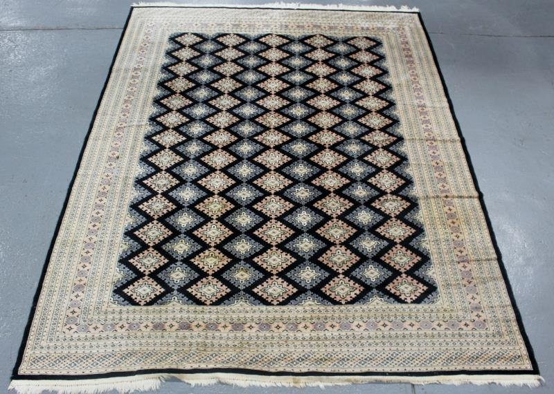 Finely Woven Handmade Carpet .: From a Harrison, NY estate . Condition: Good. Dimensions: 8'1" x 10'10".