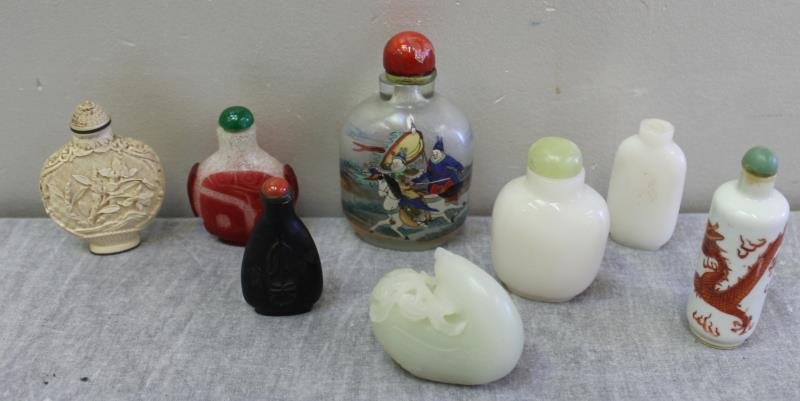 Lot of 7 Vintage Snuff Bottles and a Jade Hen.: Nice quality jade hen, 2.5" l x 2" h, and 7 assorted bottles, some missing lids. From a Yonkers, NY estate. One of many lots back from a previous auction due to non paying bidder Anton Maier of Leipzi
