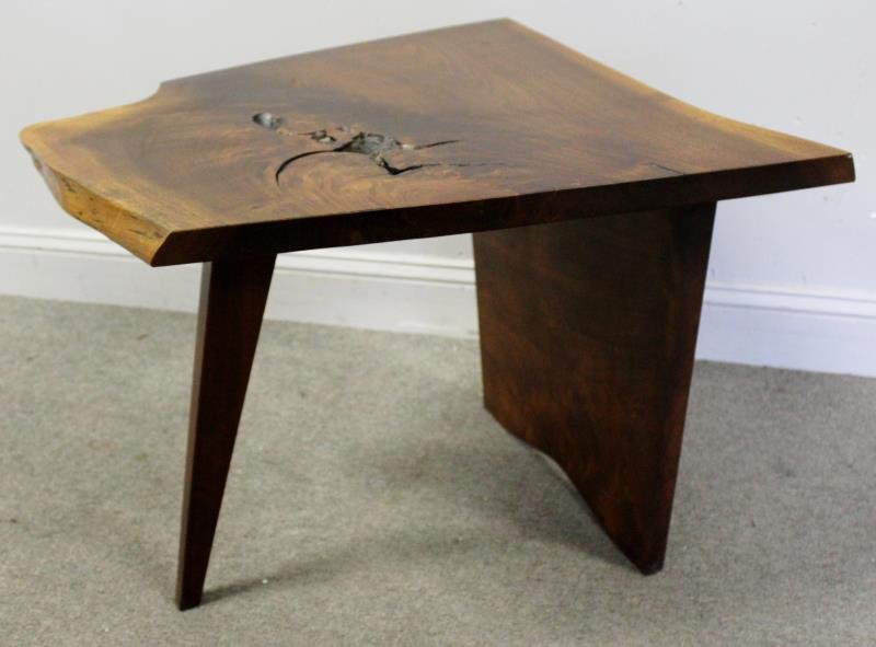 Midcentury George Nakashima Side Table. (1 of 8)