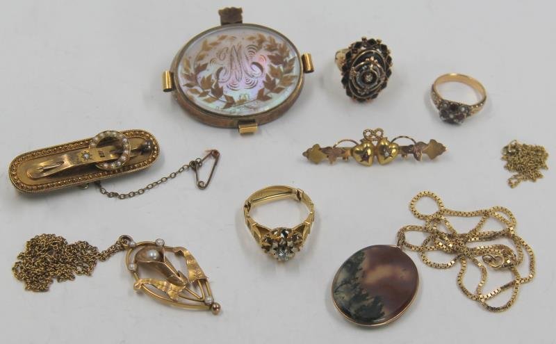 JEWELRY. Antique Jewelry Grouping. (1 of 10)