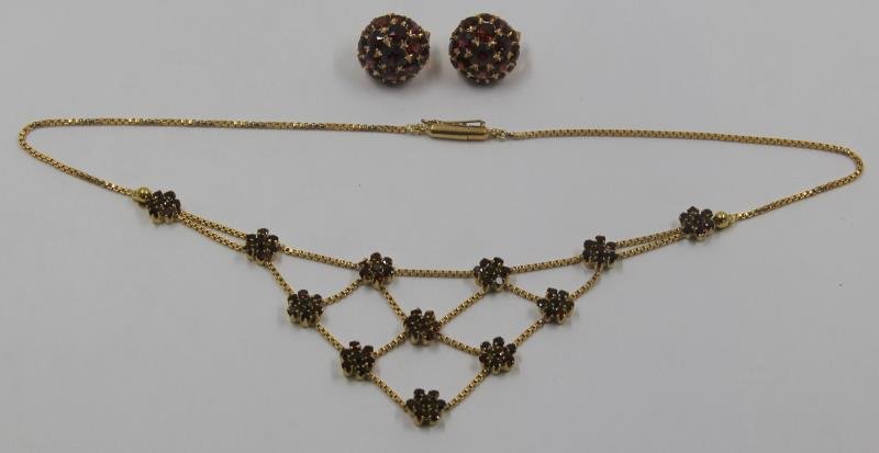 JEWELRY. Garnet Jewelry Suite. (1 of 7)