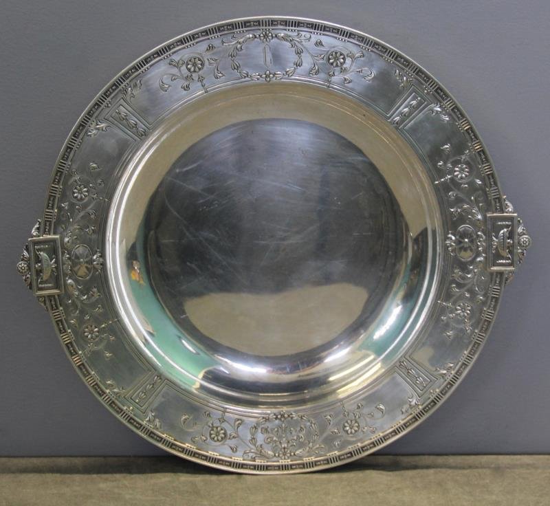 STERLING. Bailey Banks and Biddle Round Serving (1 of 8)