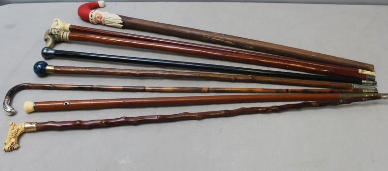 Lot of 8 Vintage Walking Canes. (1 of 9)