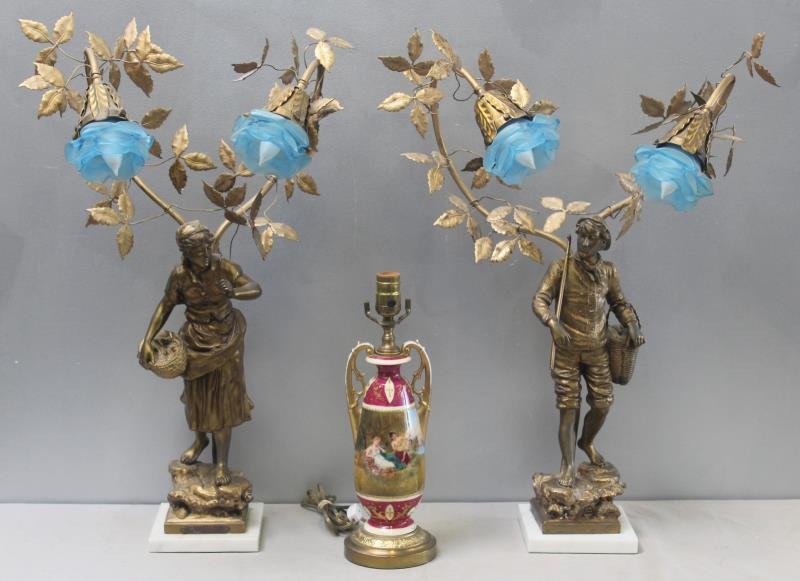 Decorative Lighting Lot To Inc a Pair of Gilt (1 of 10)