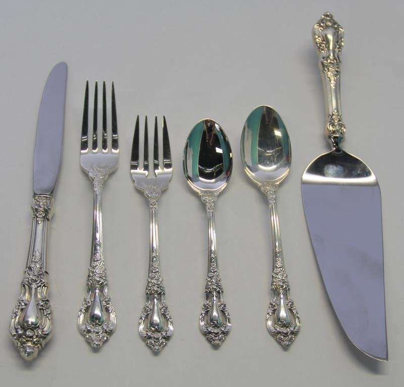 STERLING. Lunt 'Eloquence' Flatware Service for 12 (1 of 10)