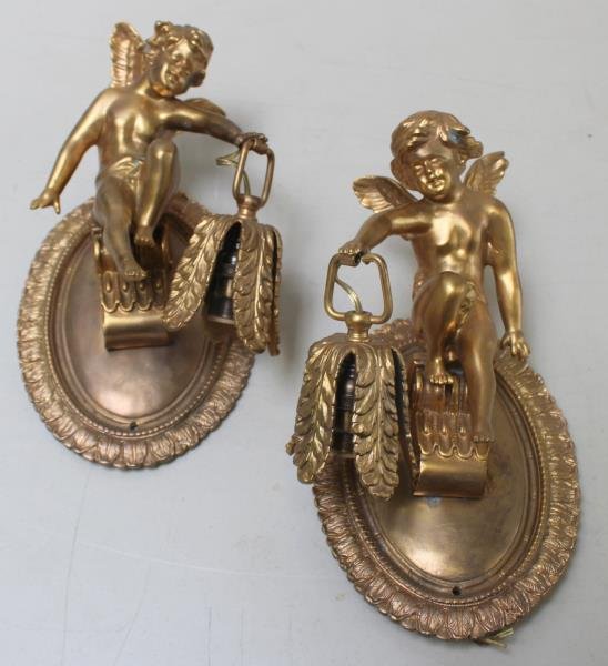 Pair of Dore Bronze Figural Sconces. (1 of 8)