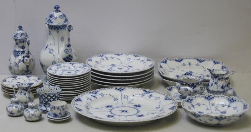 Royal Copenhagen Full Lace Blue Fluted. (1 of 10)