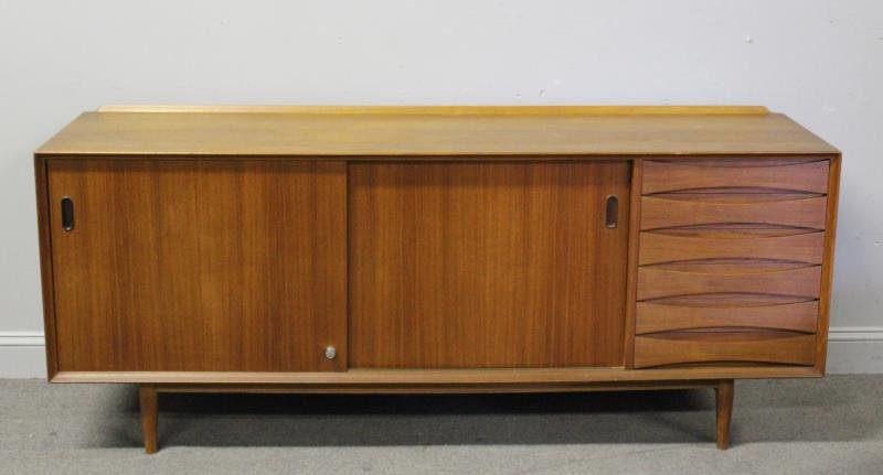 Midcentury Arne Vodder Danish Sideboard Cabinet. (1 of 7)