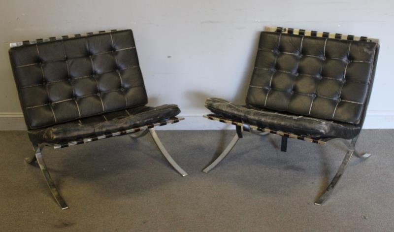 Pair of Mies Van Der Rohe / Knoll Barcelona Chairs (1 of 6)