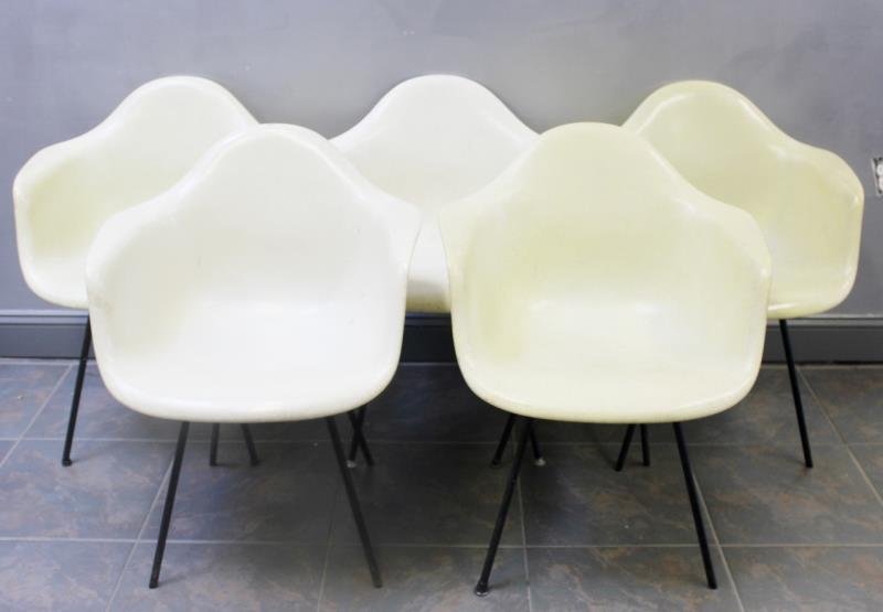 5 Early Eames DAX Chairs Including Rope Edge (1 of 7)