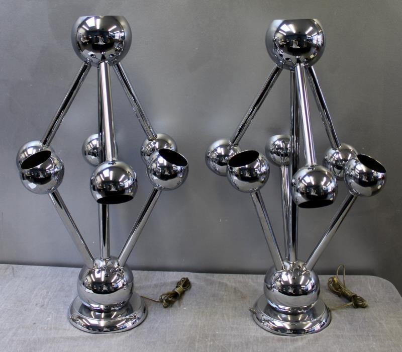 Pair of Midcentury Robert Sonneman Molecule Lamps. (1 of 2)