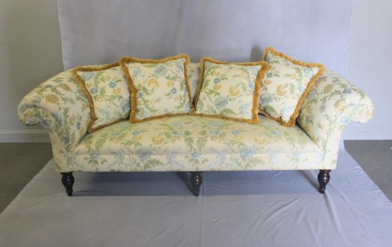 Vintage George Smith Upholstered Sofa . (1 of 7)