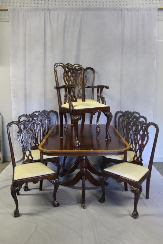 Mahogany Chippendale Style Dining Set To Inc . (1 of 5)
