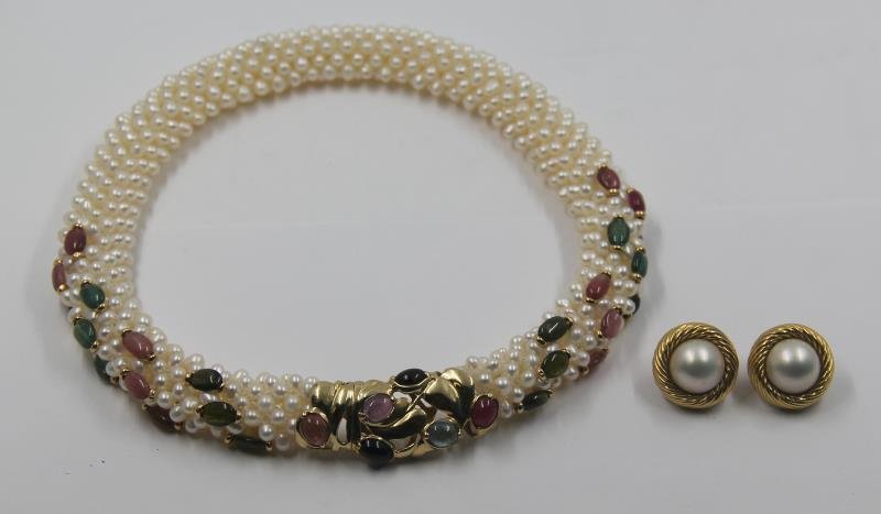 JEWELRY. Pearl Jewelry Grouping. (1 of 7)