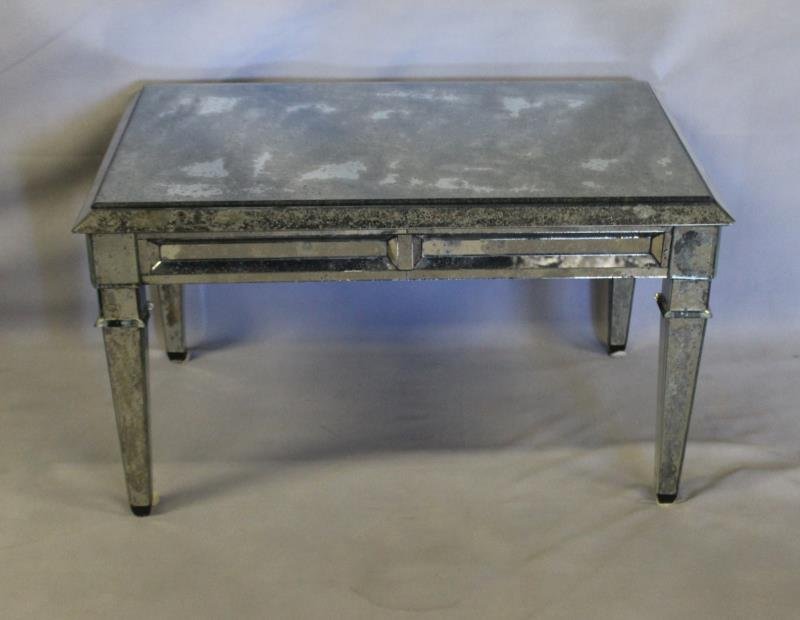 Vintage Mirrored Coffee Table. (1 of 5)