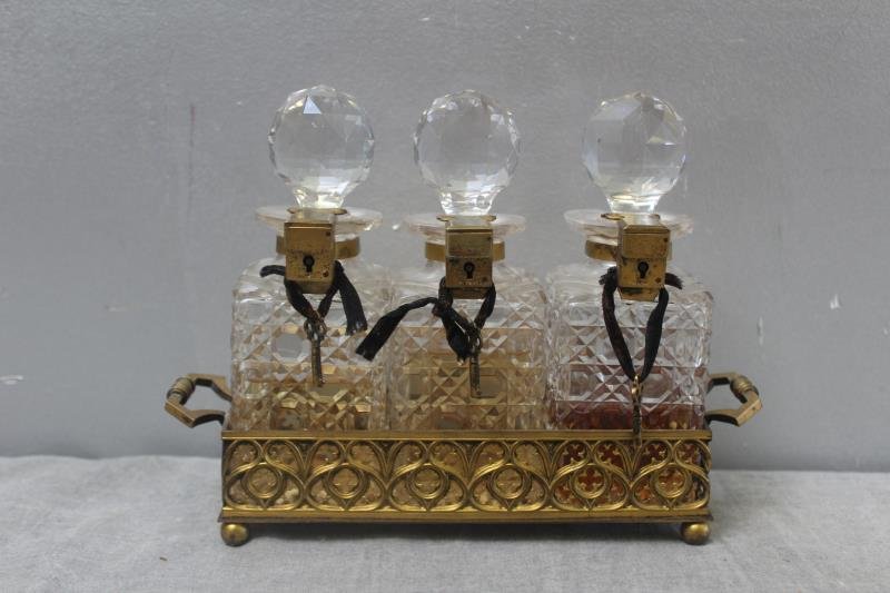 Fine Quality French Bronze Tantalus with (1 of 6)