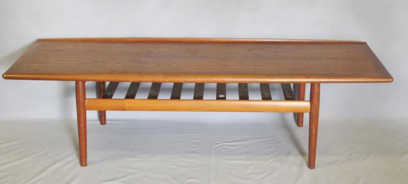 Midcentury Danish Teak Coffee Table. (1 of 3)