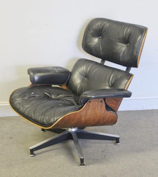Midcentury Eames Rosewood 670 Lounge Chair. (1 of 5)
