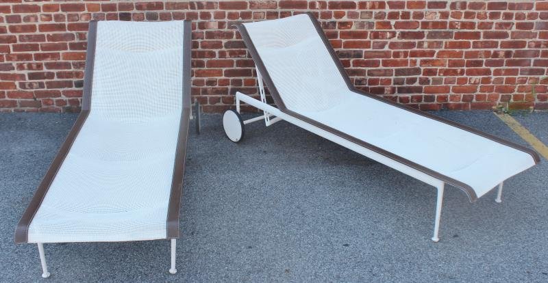 Pair of Richard Schultz for Knoll Chaise Lounges.: Includes 2 brown leather accented and white mesh lounge chairs with white frames and wheels. Adjustable. Designed 1966 by Richard Schultz for Knoll. From a Harrison, NY estate. Dimensions: 77" w x 27"