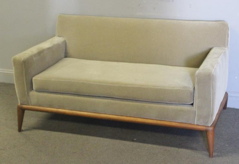 Midcentury Robsjohn-Gibbings Loveseat / Sofa. (1 of 3)