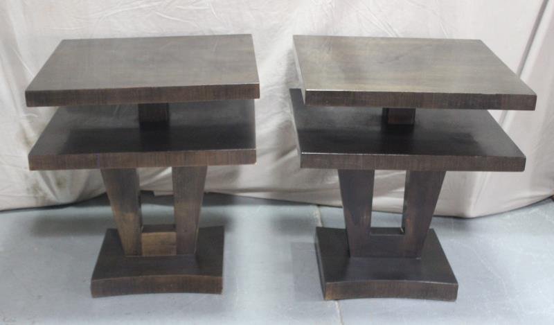Midcentury Pair of James Mont Style End Tables. (1 of 3)