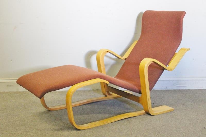 Midcentury Marcel Breuer Chaise Lounge Chair. (1 of 4)