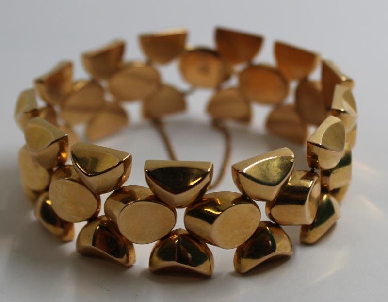 Stretchable bangle sale nirav modi