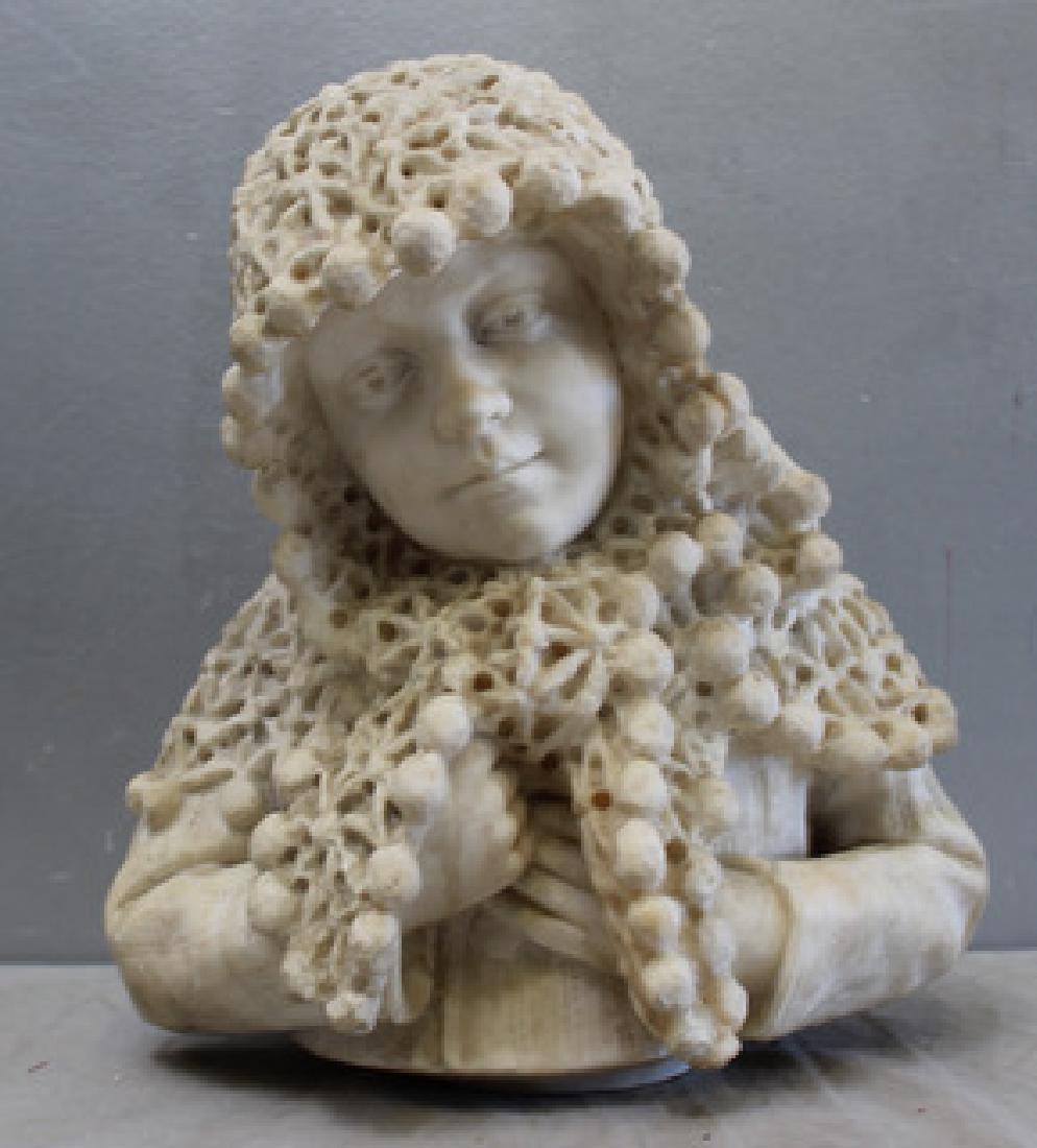 A Fine Italian Marble Carved Sculpture of a Girl (1 of 8)