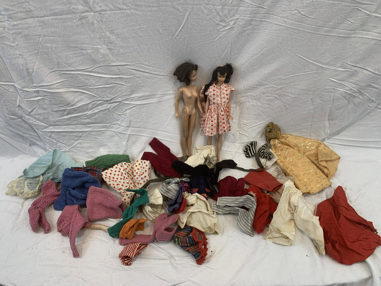 Barbie and Clothing: barbie and clothing