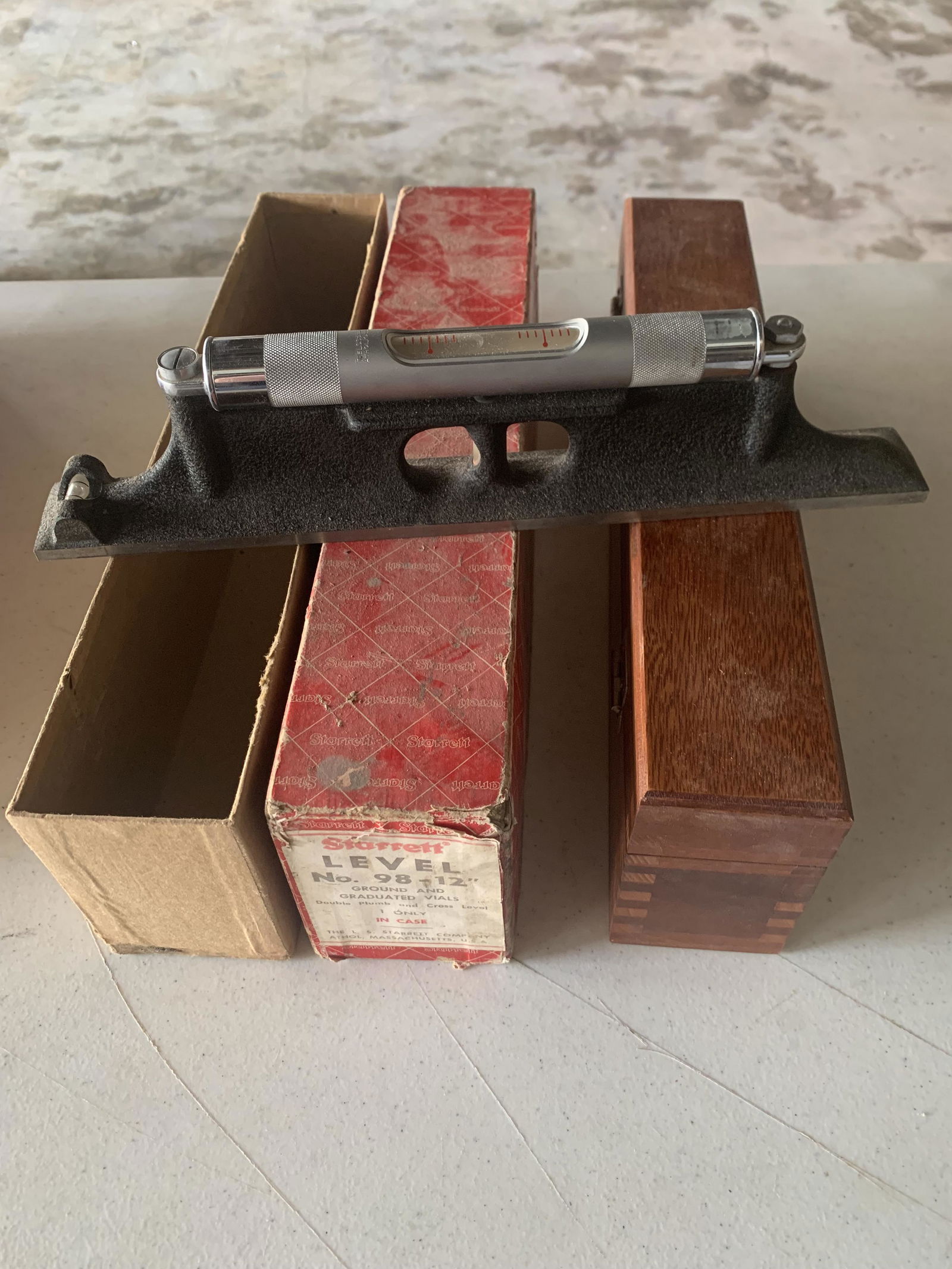 starrett 98-12 level (1 of 3)