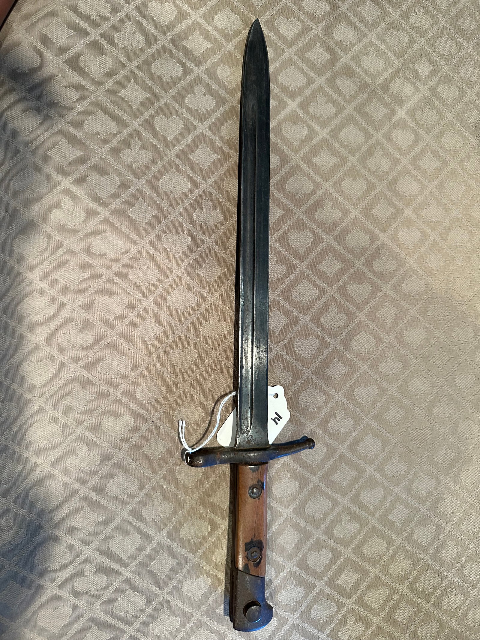 BAYONET WITH SHEATH AND FROG B1474: AS SHOWN IF YOU HAVE ANY QUESTIONS PLEASE ASK