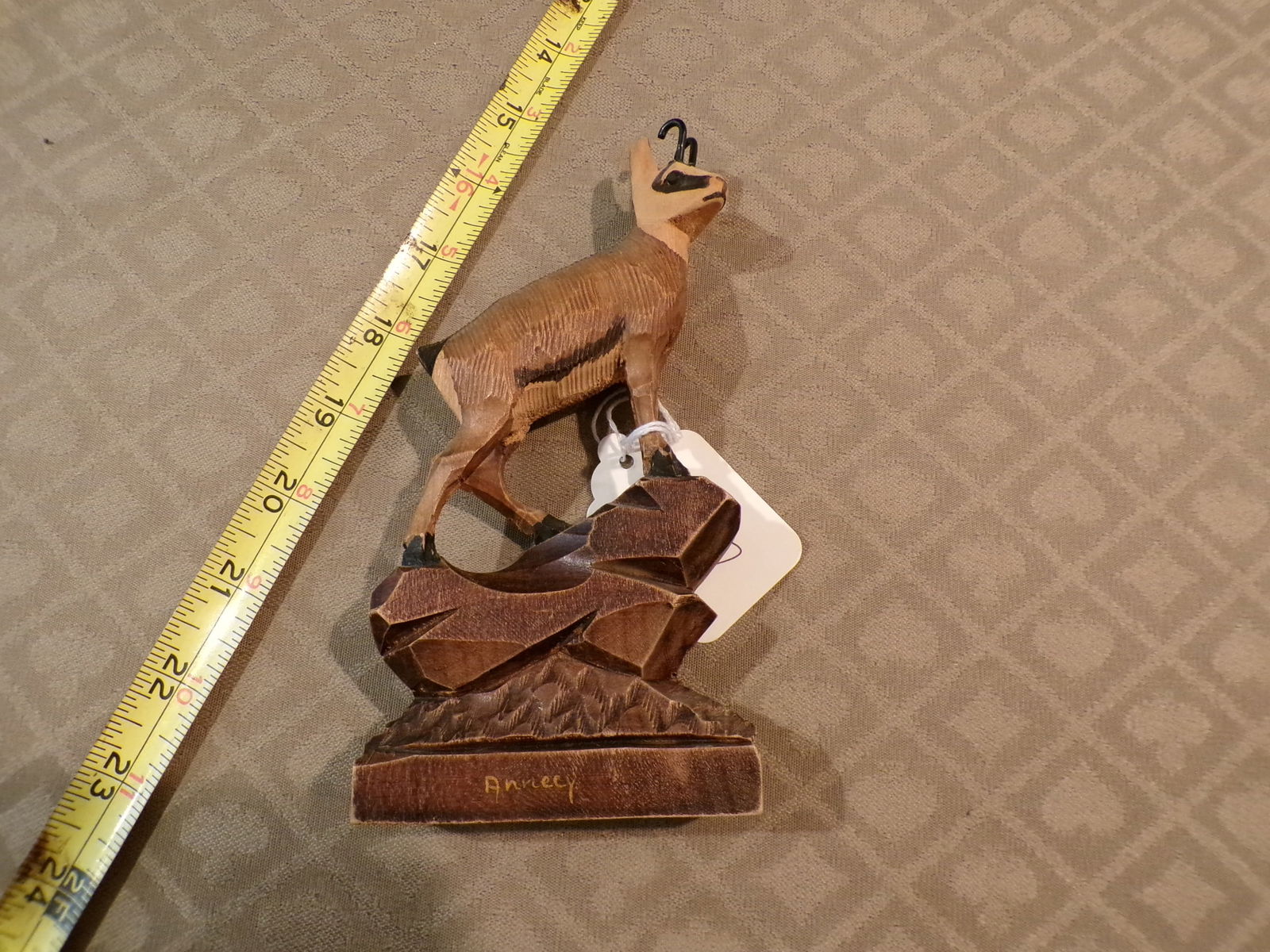 HANDCARVED BLACK FOREST CHAMOIS DEER (1 of 4)