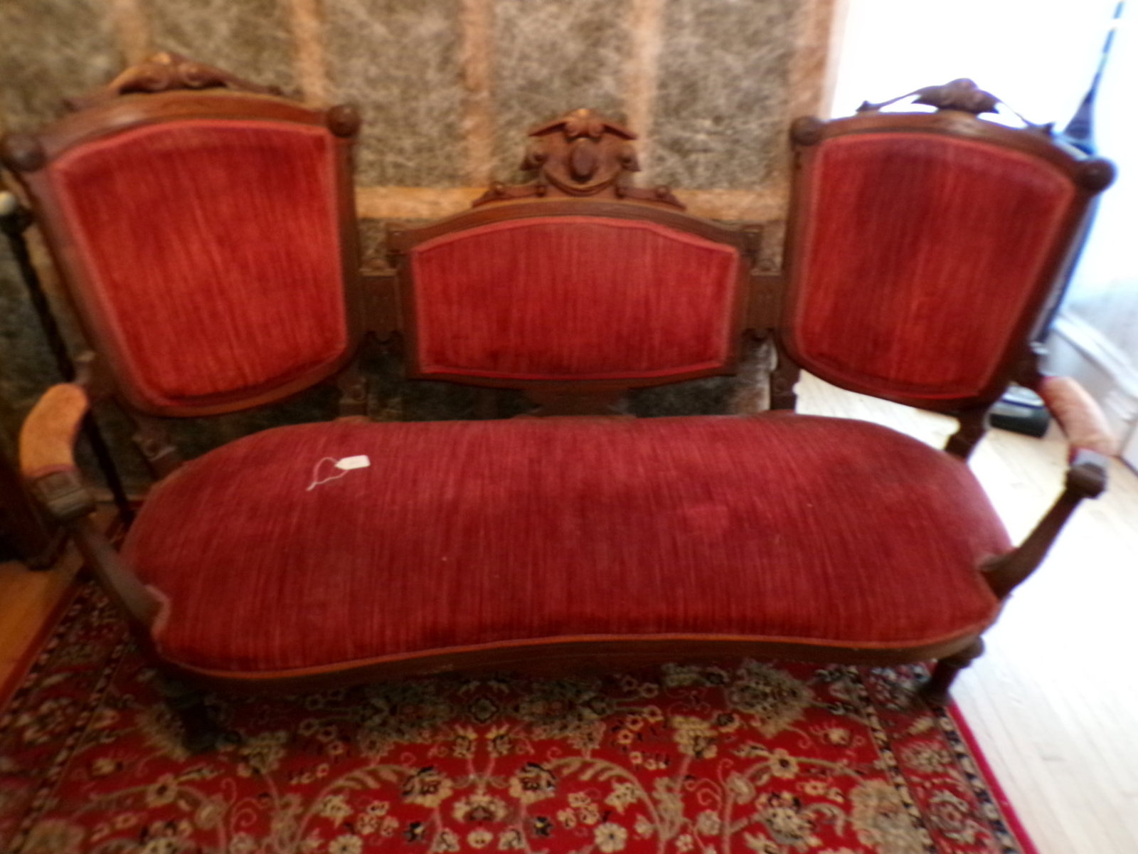 VICTORIAN SOFA: VERY GOOD SOLID CONDITION