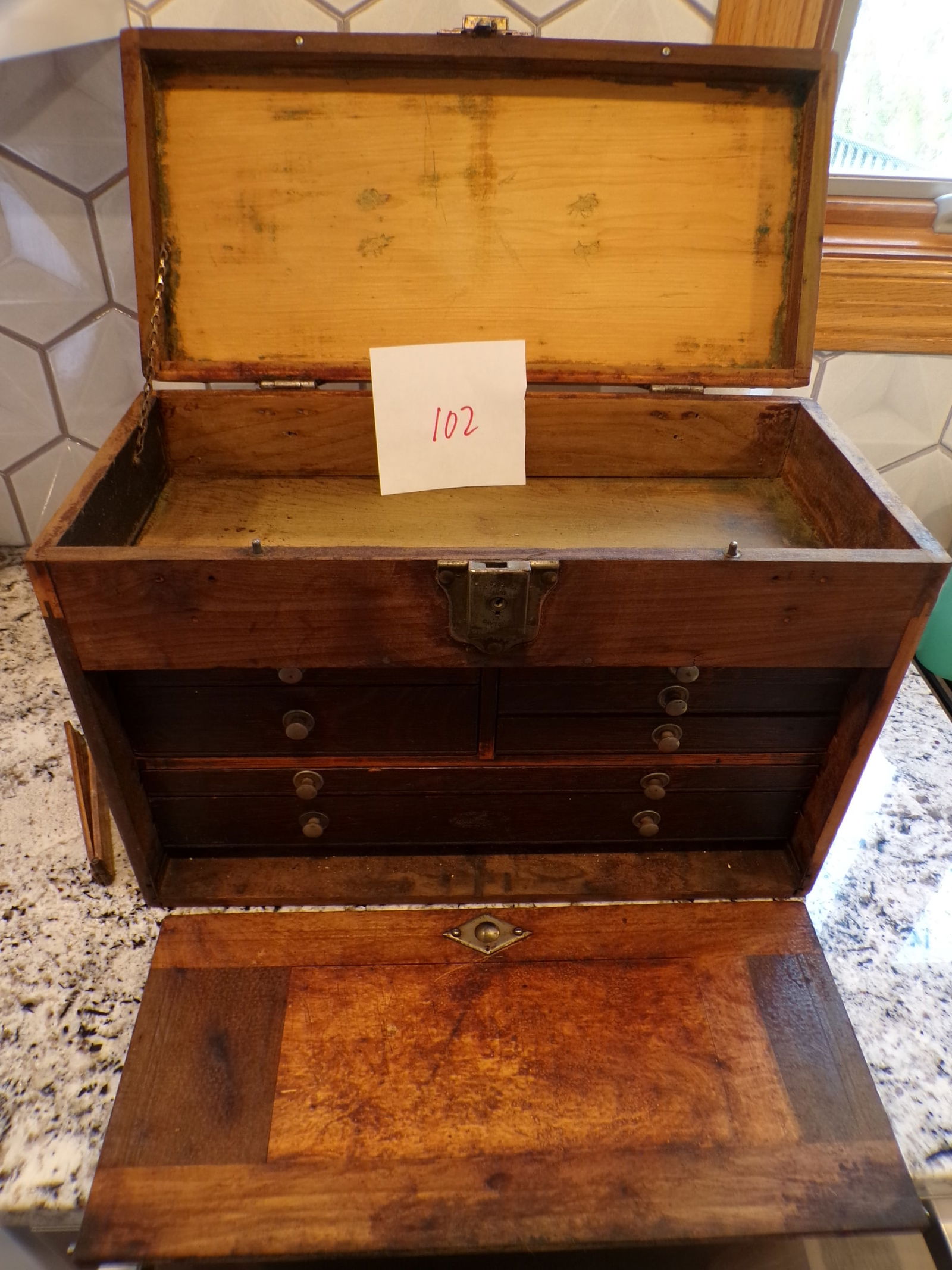 MACHINIST WOOD TOOLBOX: AS SHOWN IN PICTURES