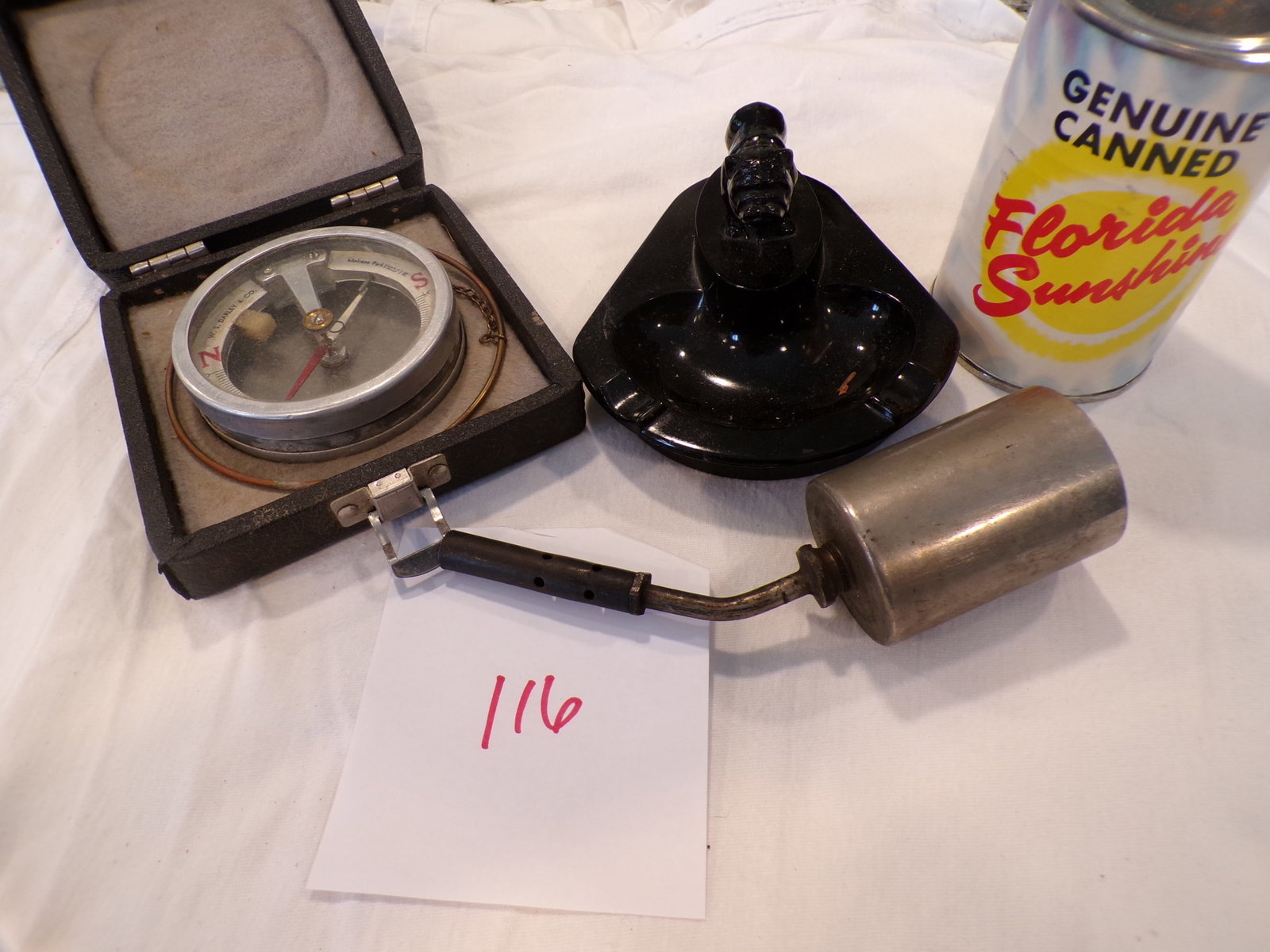 DIPPING NEEDLE, ASHTRAY: AS SHOWN IN PICTURES