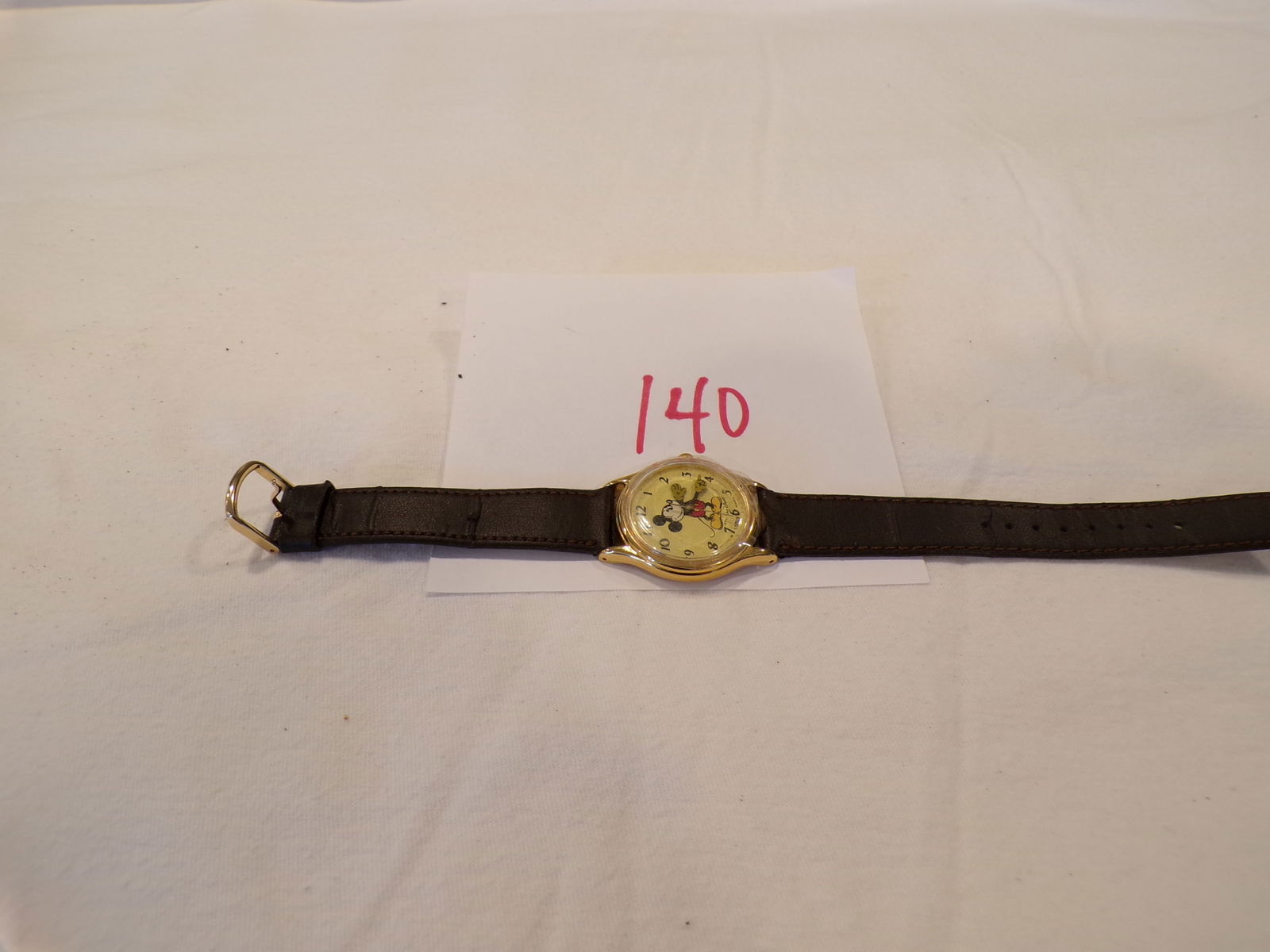 LORUS MICKEY MOUSE WATCH (1 of 2)
