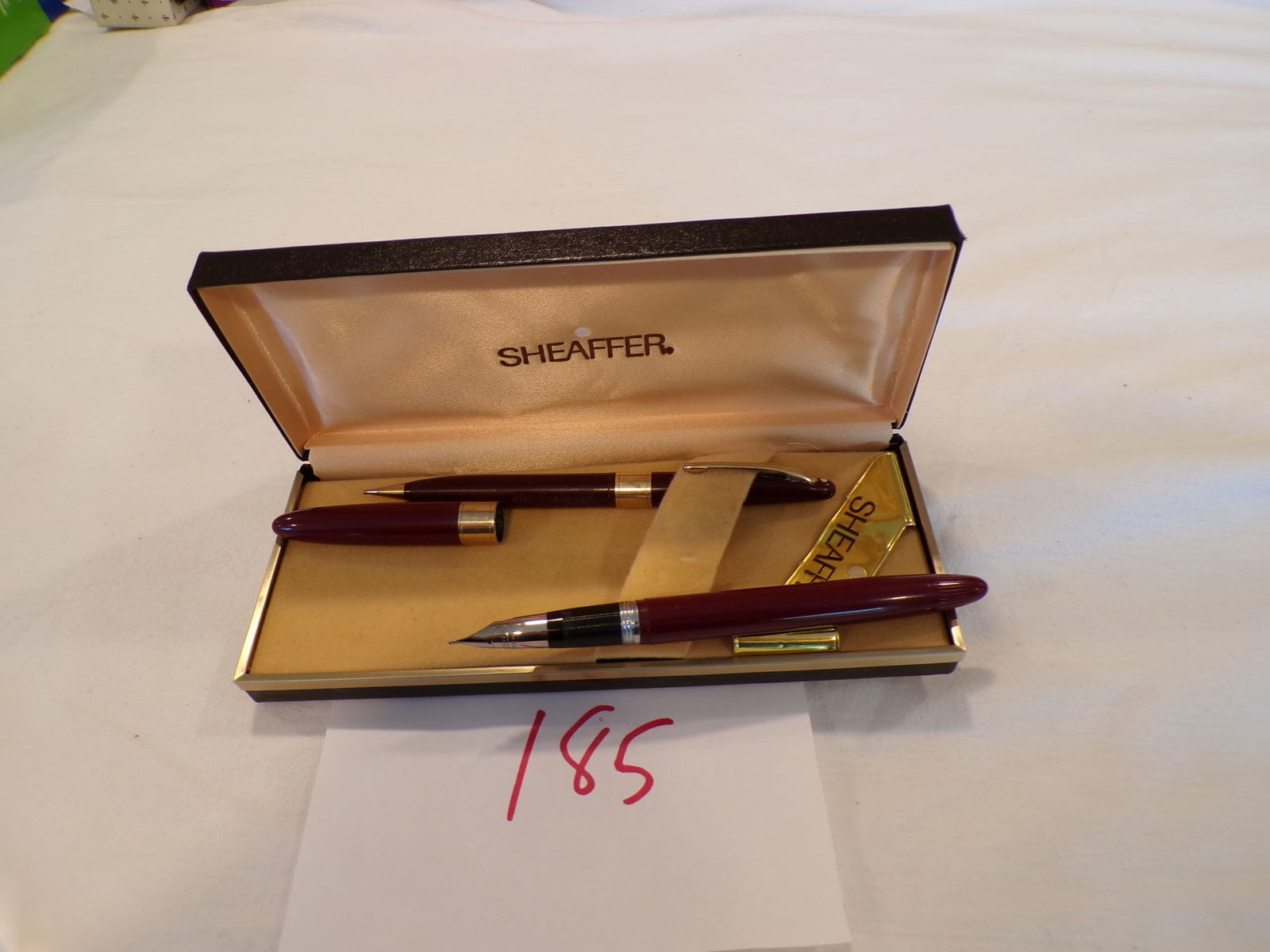 SHEAFFER PEN & PENCIL SET (1 of 4)