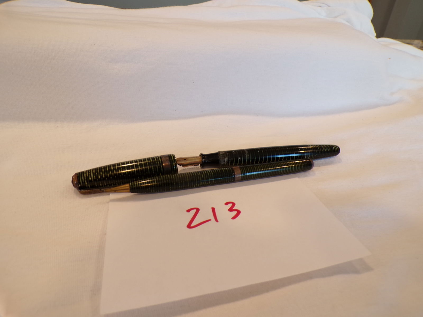 PARKER VACUMATIC PEN & PENCIL SET (1 of 1)