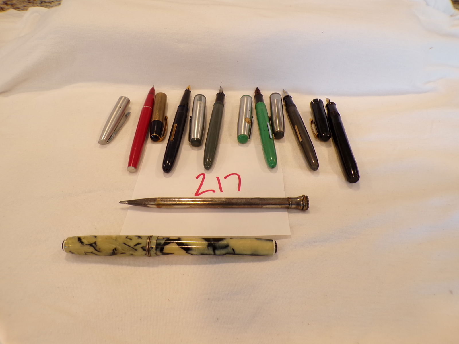 WEAREVER FP LOT (7) & MECHANICAL PENCIL (1 of 3)