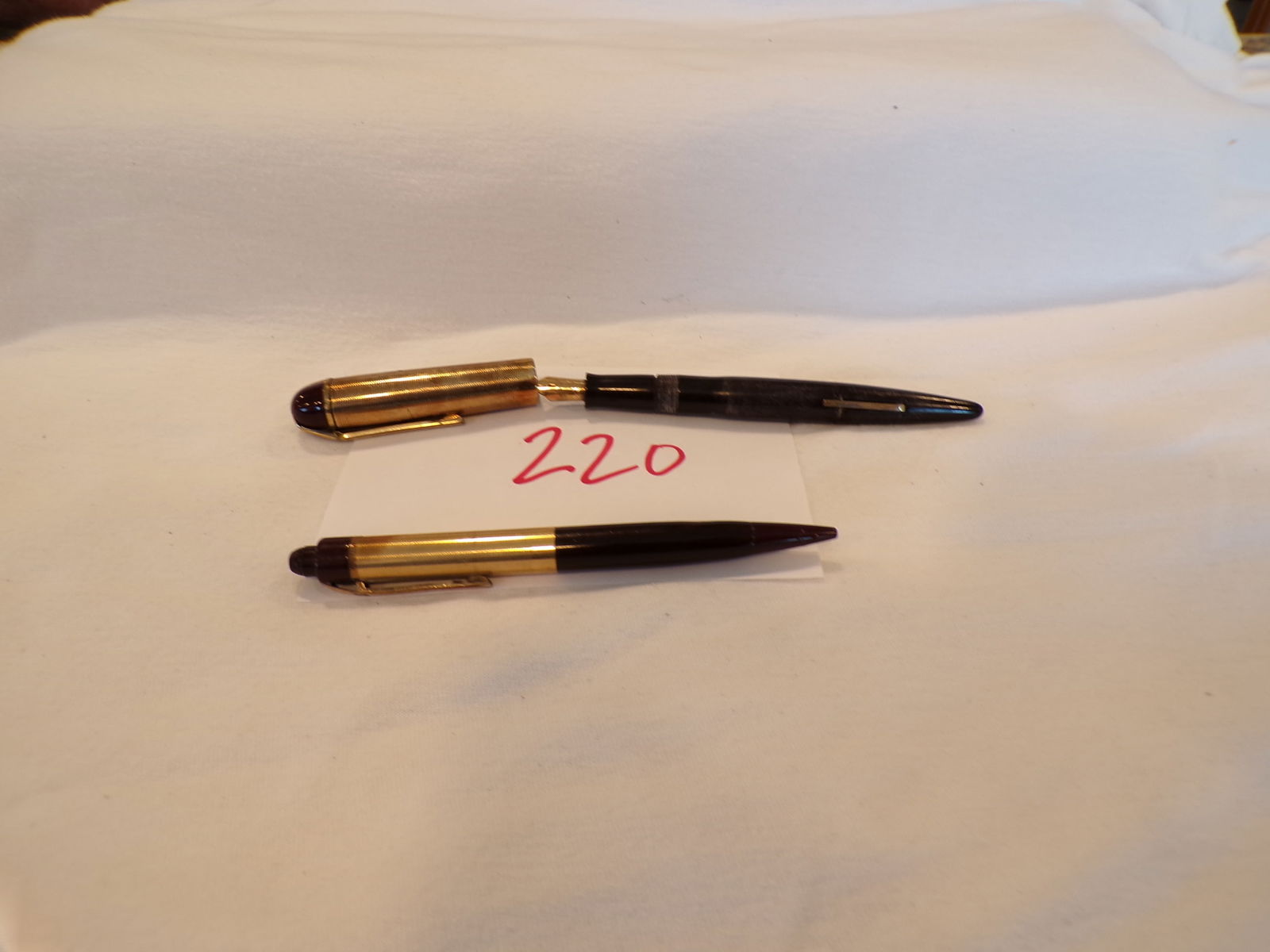EVERSHARP SKYLINE PEN & PENCIL SET 14K NIB (1 of 3)