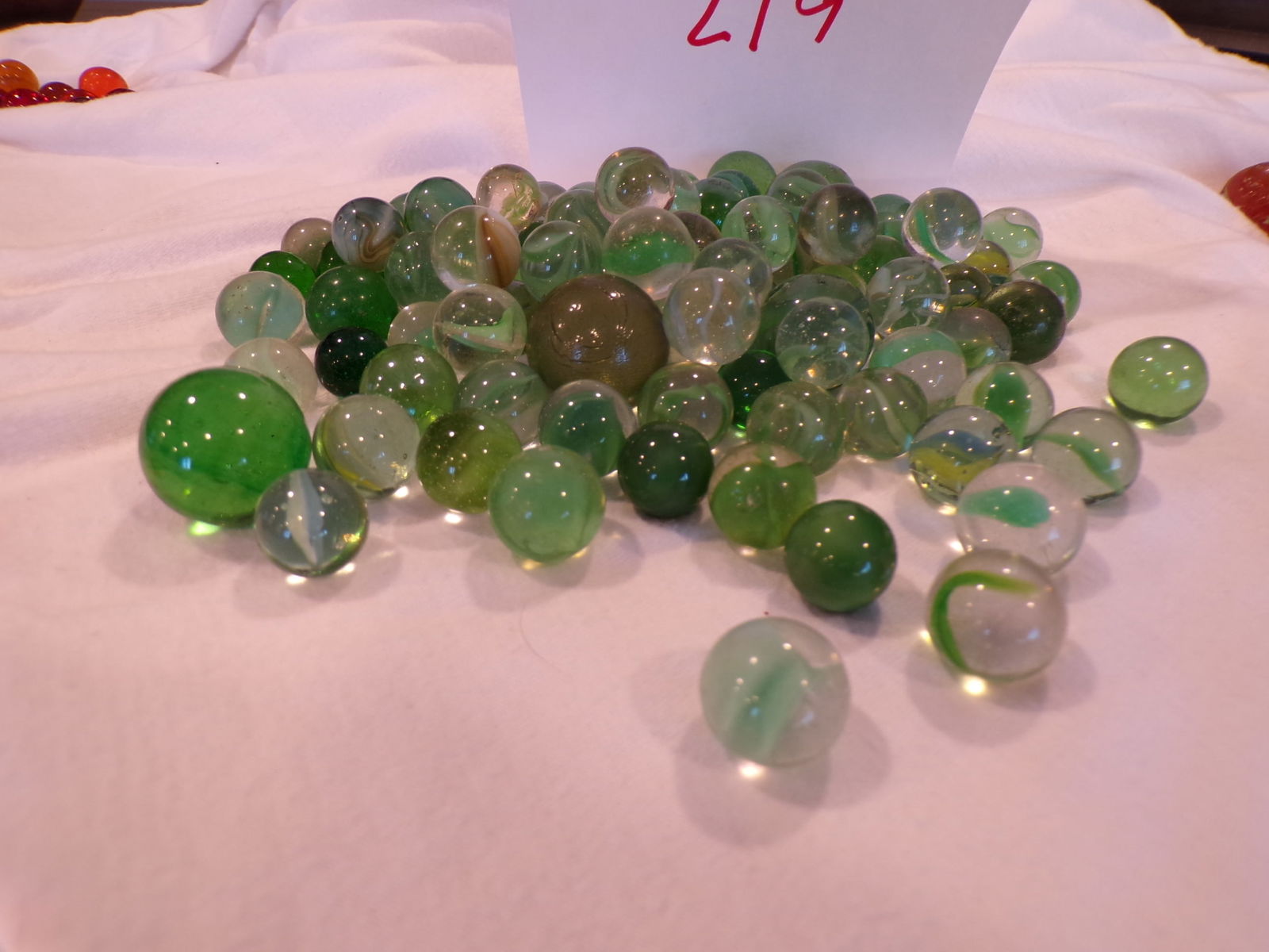 MARBLE LOT: AS SHOWN IN PICTURES