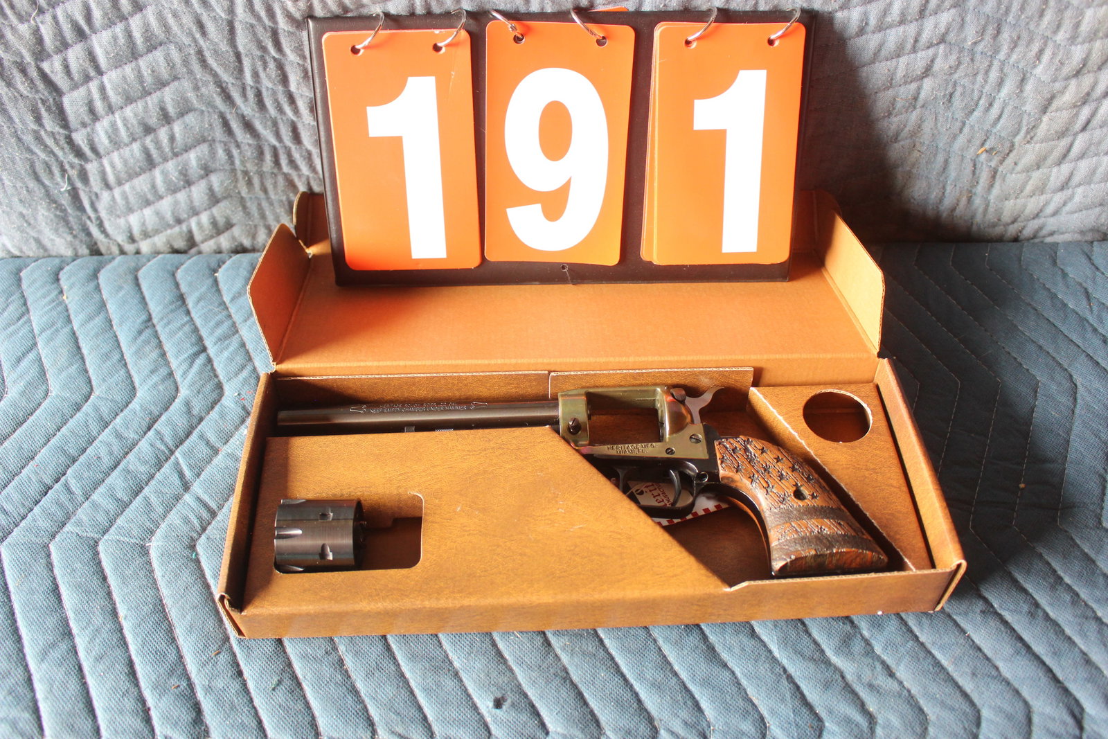 HERITAGE ROUGH RIDER .22 CAL SN:3BR014552: none