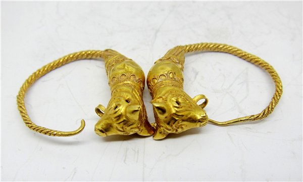Ancient Greek gold earrings one pair (1 of 10)