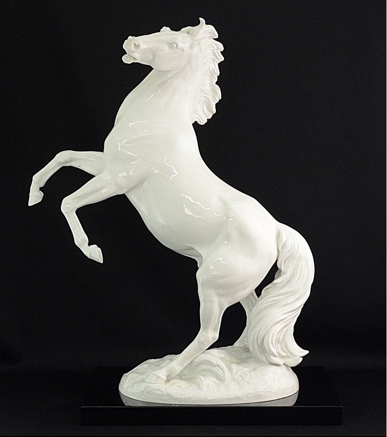 LG MEISSEN STALLION SCULPTURE BY ERICH OEHME 1949 (1 of 10)