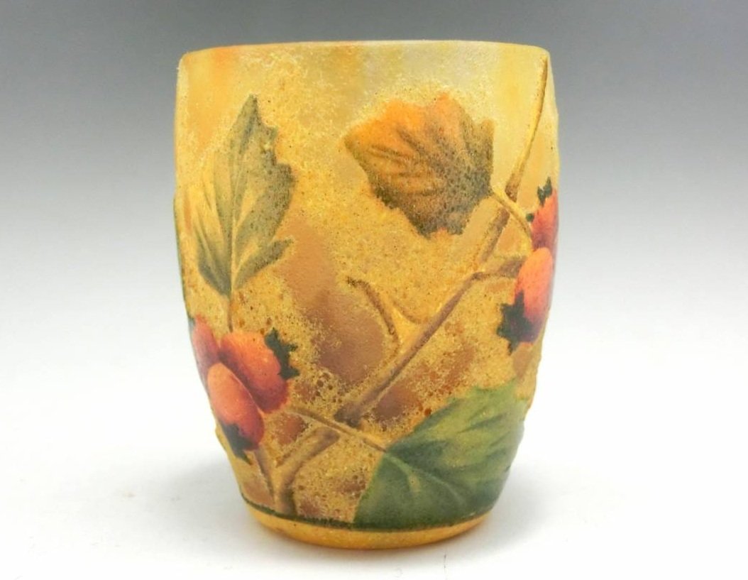 DAUM NANCY CAMEO VASE (1 of 9)